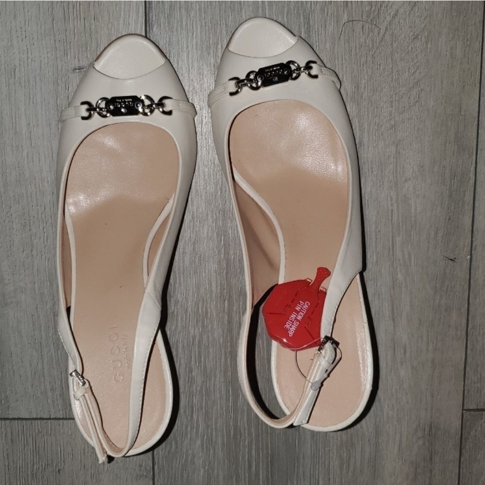 🆕️GUCCI horsebit cream peep toe pumps 3 1/2 inch heel👠 size 37.5 - Picture 3 of 9